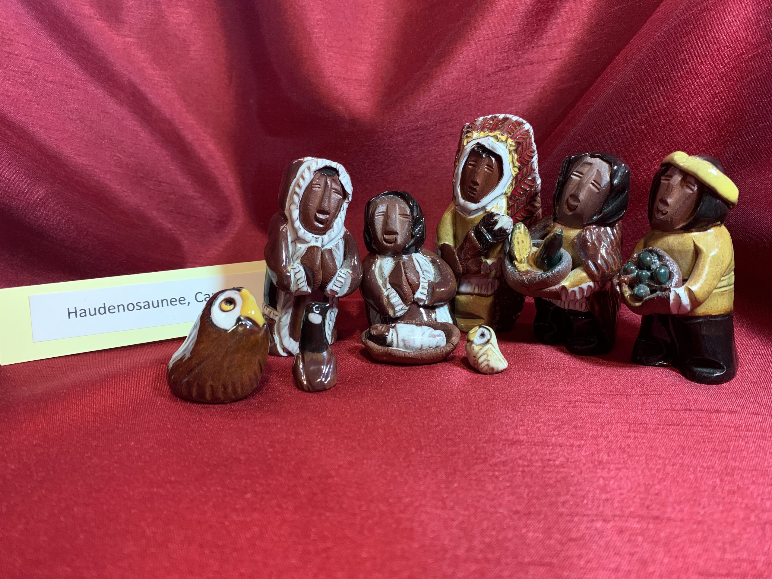 crèche from Canada is made from clay. The crèche is sculpted by Keena, a Mohawk artist of the Turtle Clan. The gifts are bean, corn and squash instead of gold, frankincense and myrrh.