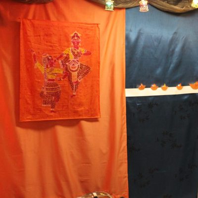 Diwali display 2021_2 Batik and sitar in Diwali 2019 display at The Children’s International Learning Centre Batik and sitar in Diwali 2019 display at The Children’s International Learning Centre